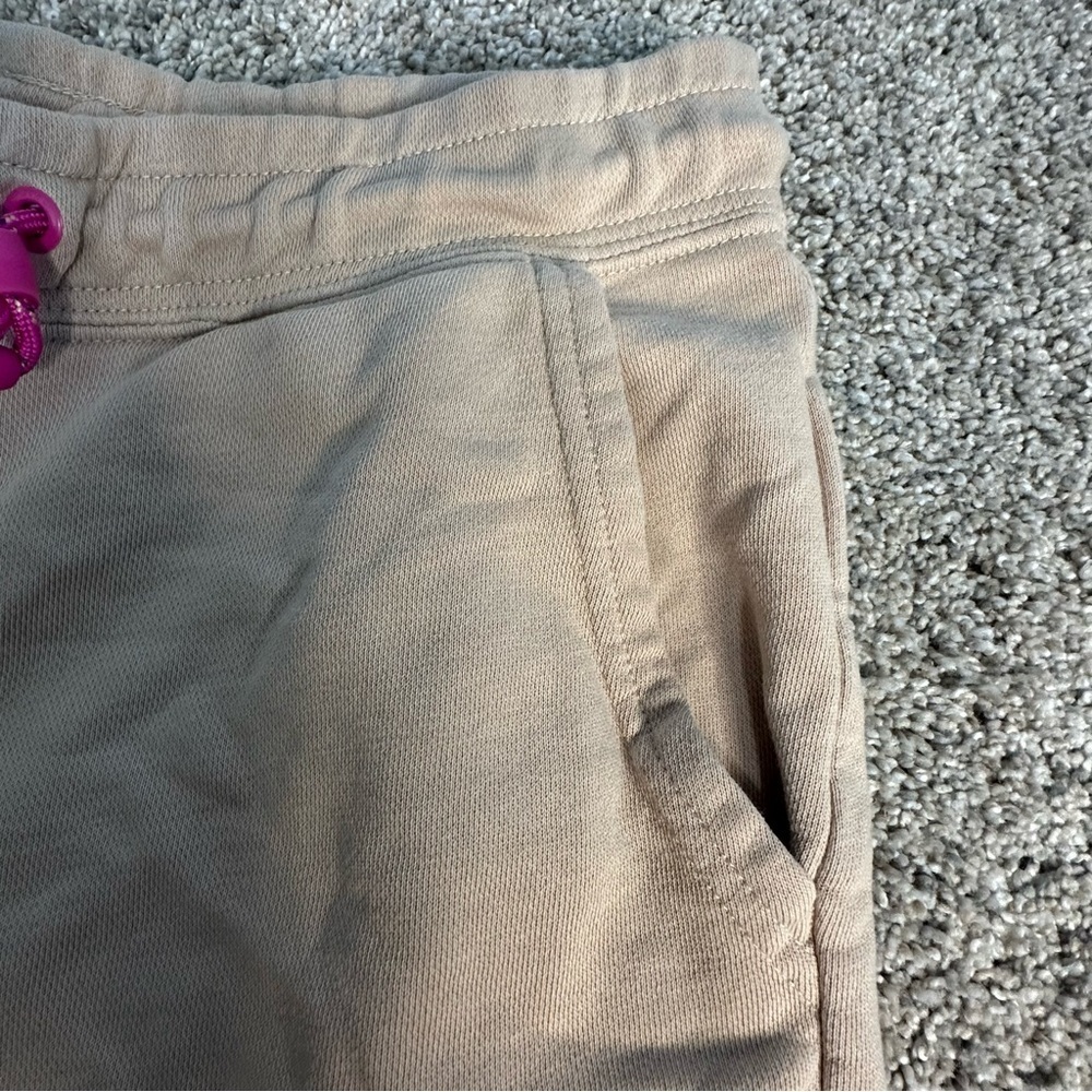 Nike Sportswear Icon Clash Fleece Drawcord Shorts small tan loungewear pockets - Picture 11 of 16
